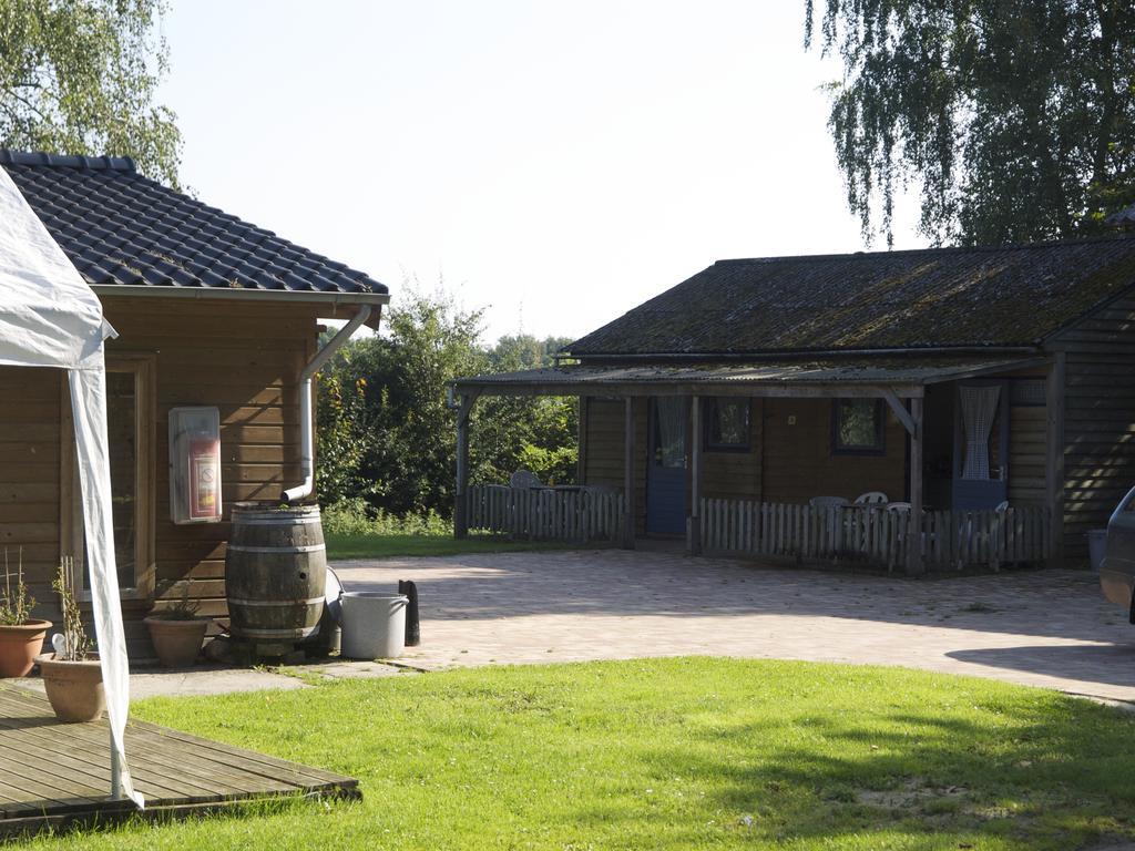 Holiday Home Ossa Basecamp Sint Odiliënberg Værelse billede